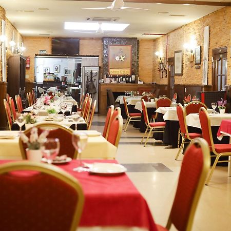 Hospedium Dlj Hostal Tematico Desde La Juderia Arjona Eksteriør billede