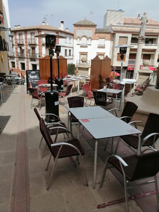 Hospedium Dlj Hostal Tematico Desde La Juderia Arjona Eksteriør billede