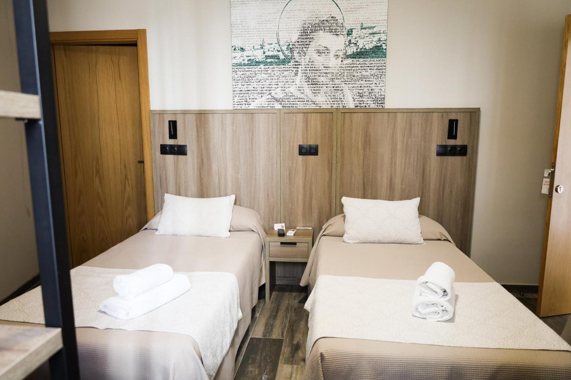 Hospedium Dlj Hostal Tematico Desde La Juderia Arjona Eksteriør billede