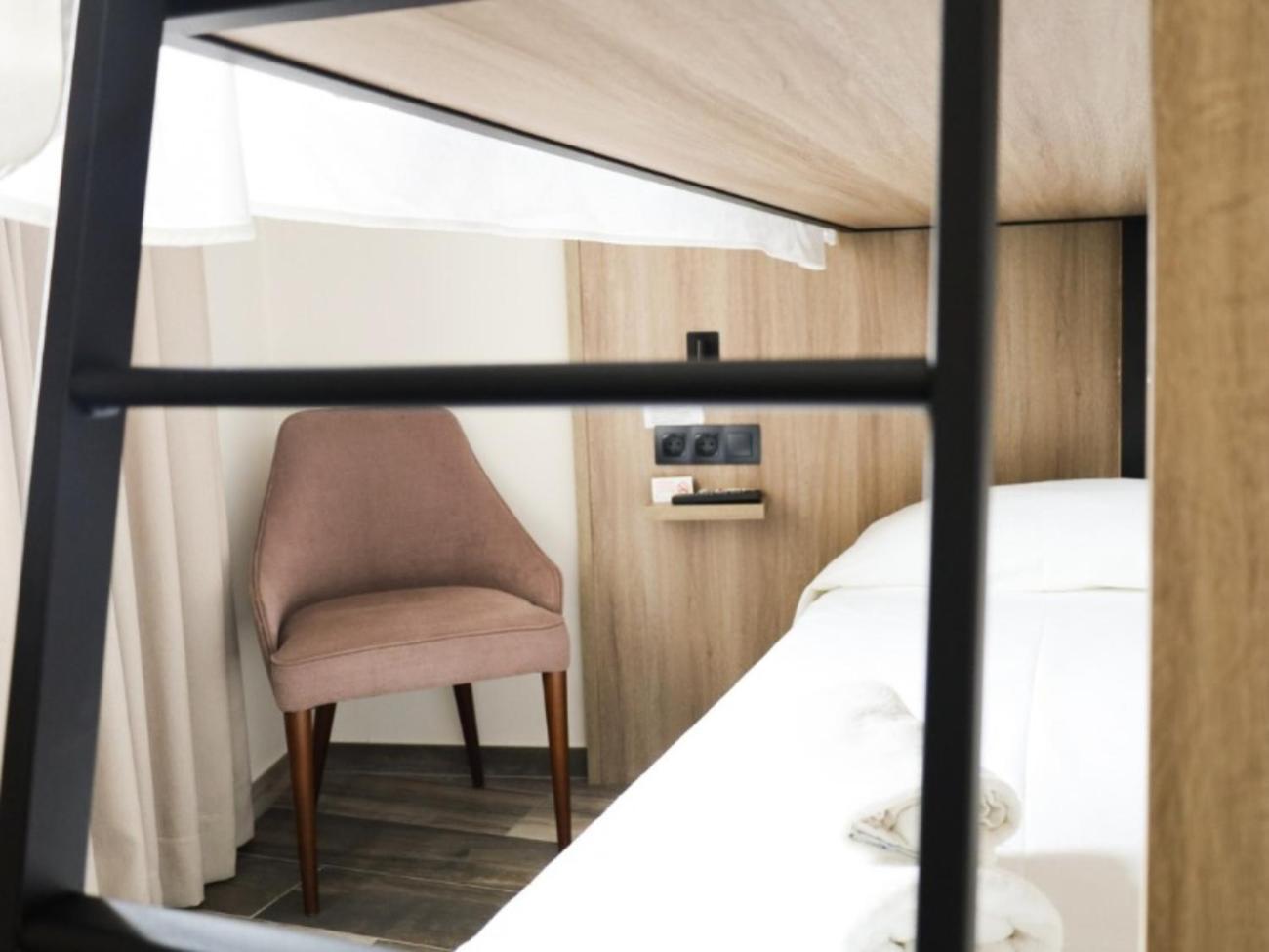 Hospedium Dlj Hostal Tematico Desde La Juderia Arjona Eksteriør billede