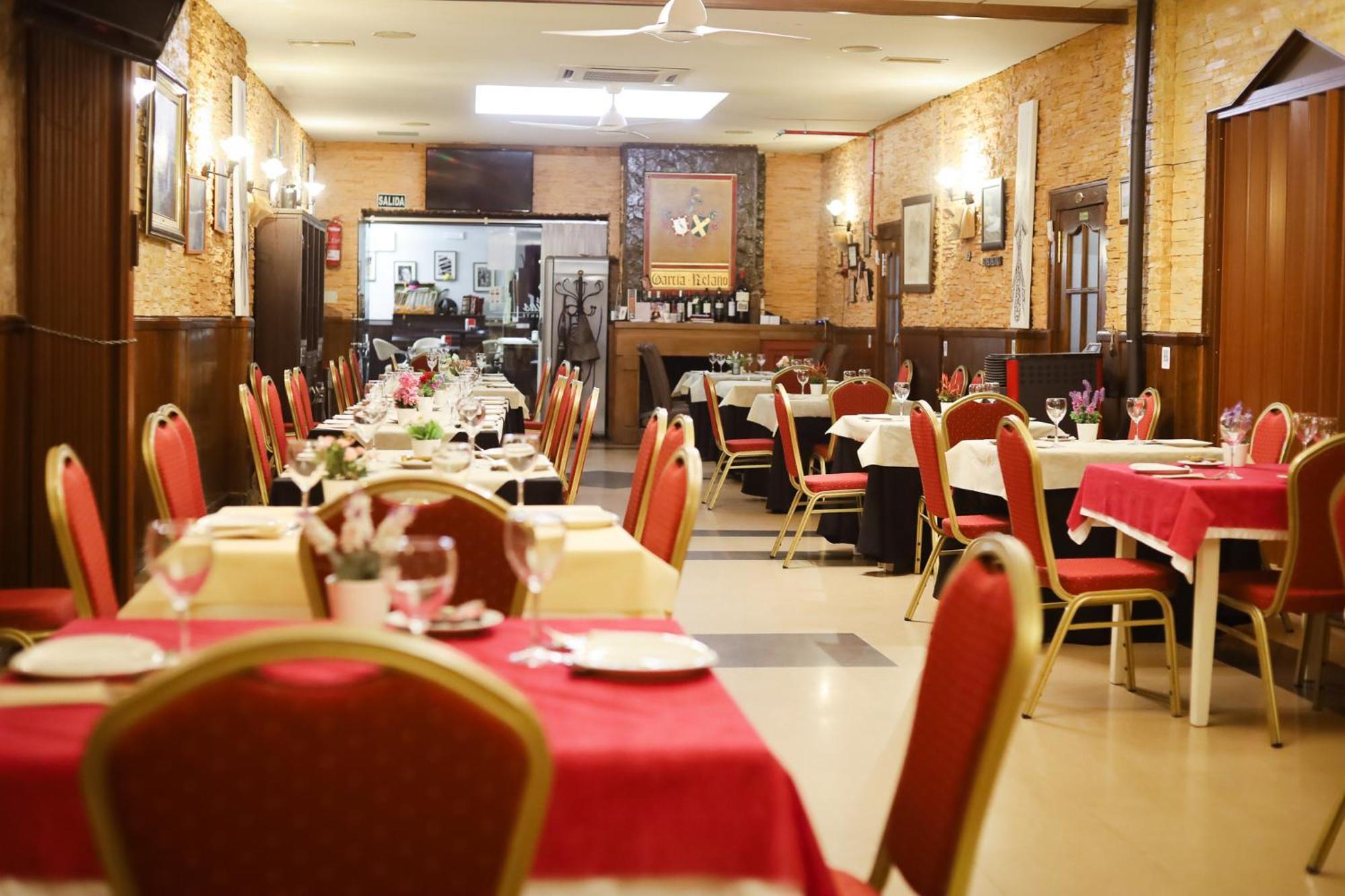 Hospedium Dlj Hostal Tematico Desde La Juderia Arjona Eksteriør billede